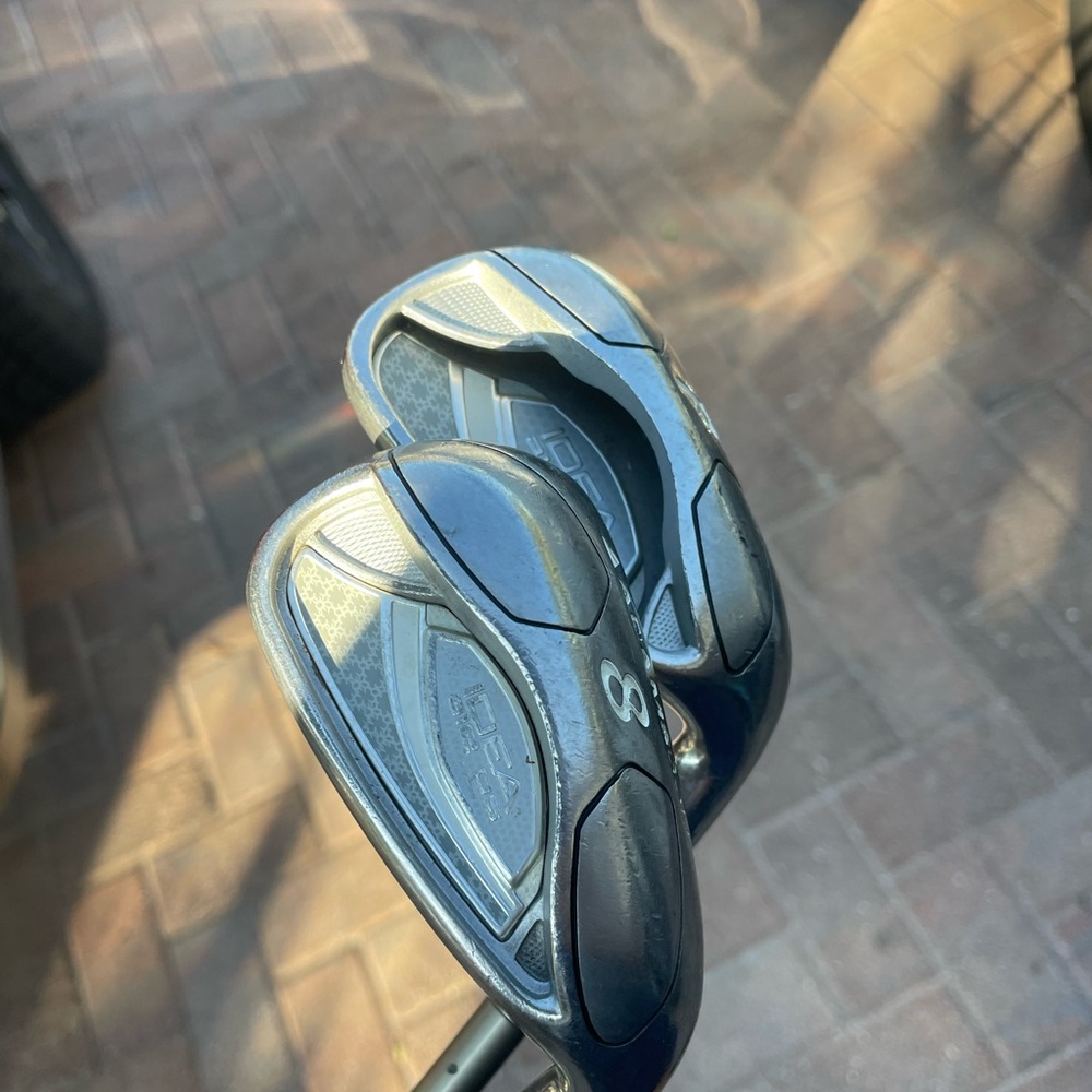 Adams Idea Pitching Wedge And 8 Iron in right handed graphite shafts In